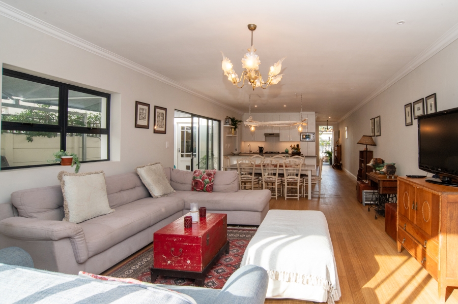 3 Bedroom Property for Sale in Claremont Western Cape